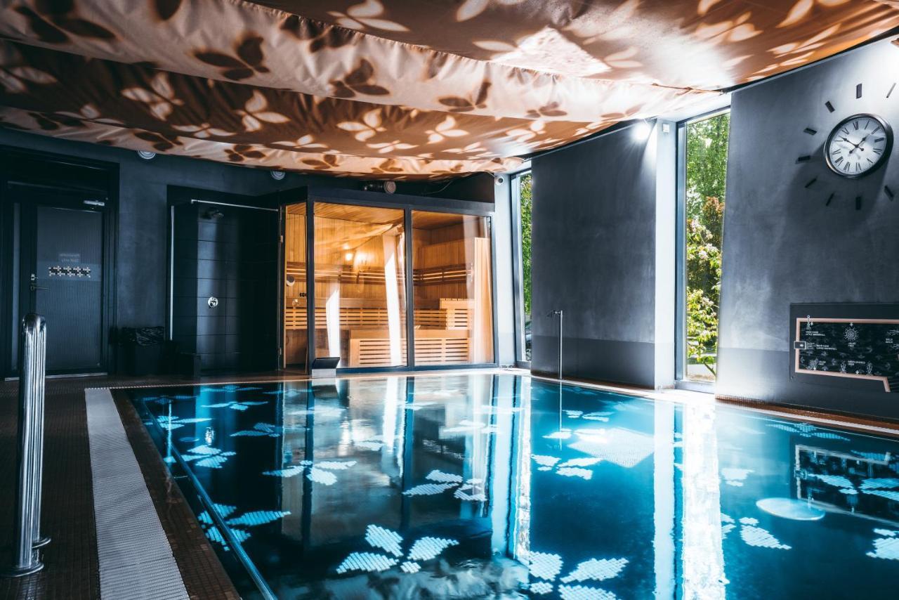 Arensburg Boutique Hotel & Spa Kuressaare Exterior photo