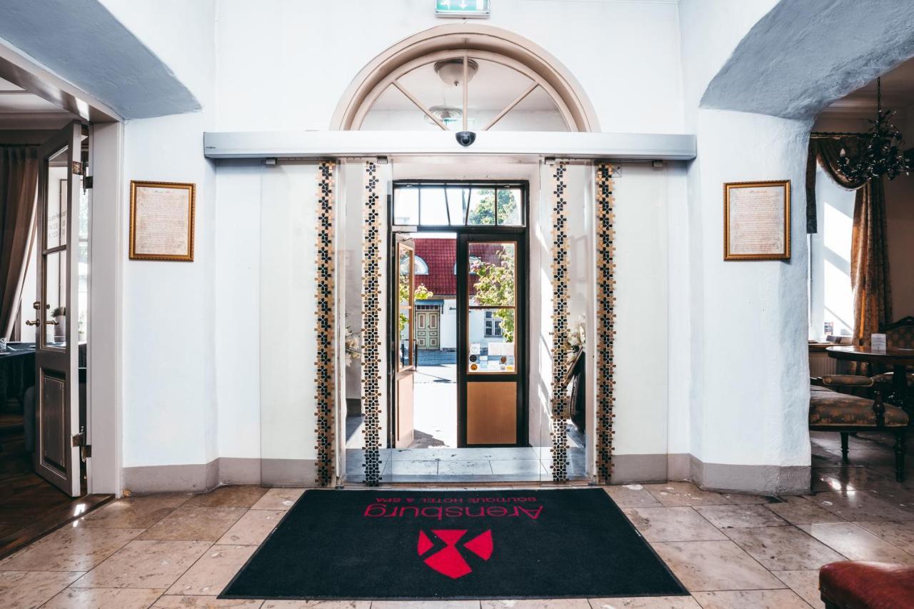 Arensburg Boutique Hotel & Spa Kuressaare Exterior photo