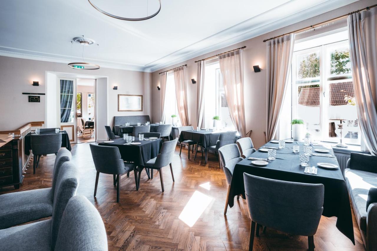 Arensburg Boutique Hotel & Spa Kuressaare Exterior photo